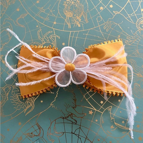 One a kind Handmade with love custom hairpiece. - Picture 1 of 2